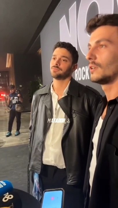 خالد أوزغور يرفض الرد على انسحاب سيماي بارلاس م...