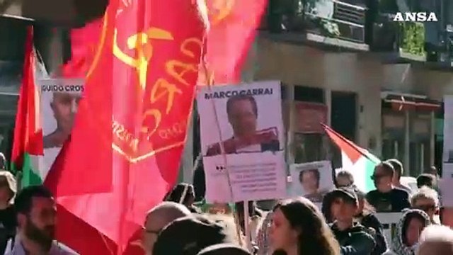 Milano, cartelli contro Segre e Crosetto al corteo pro-Palestina