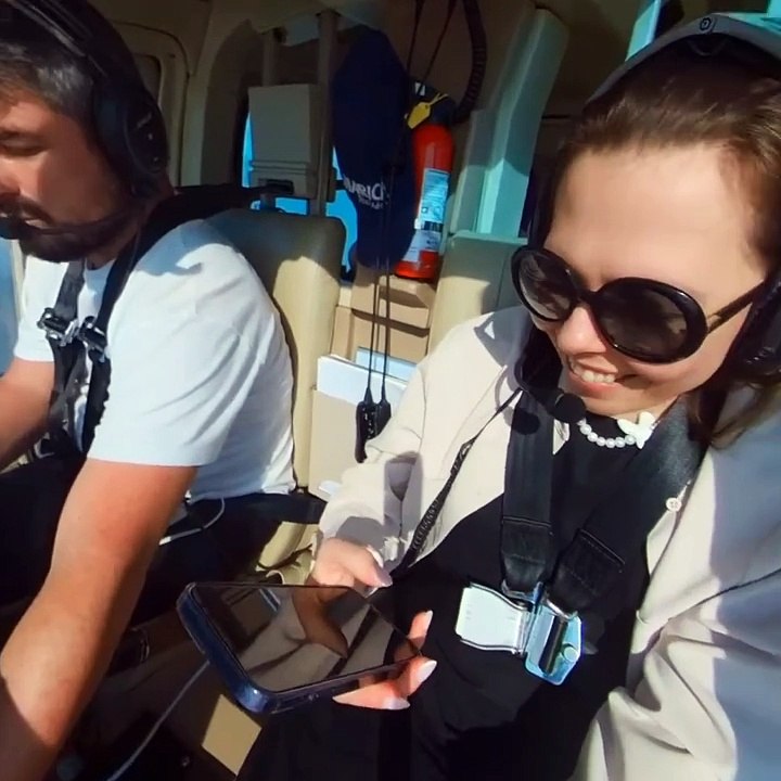 360' Aerial View of Christ The Redeemer Helicopter Ride