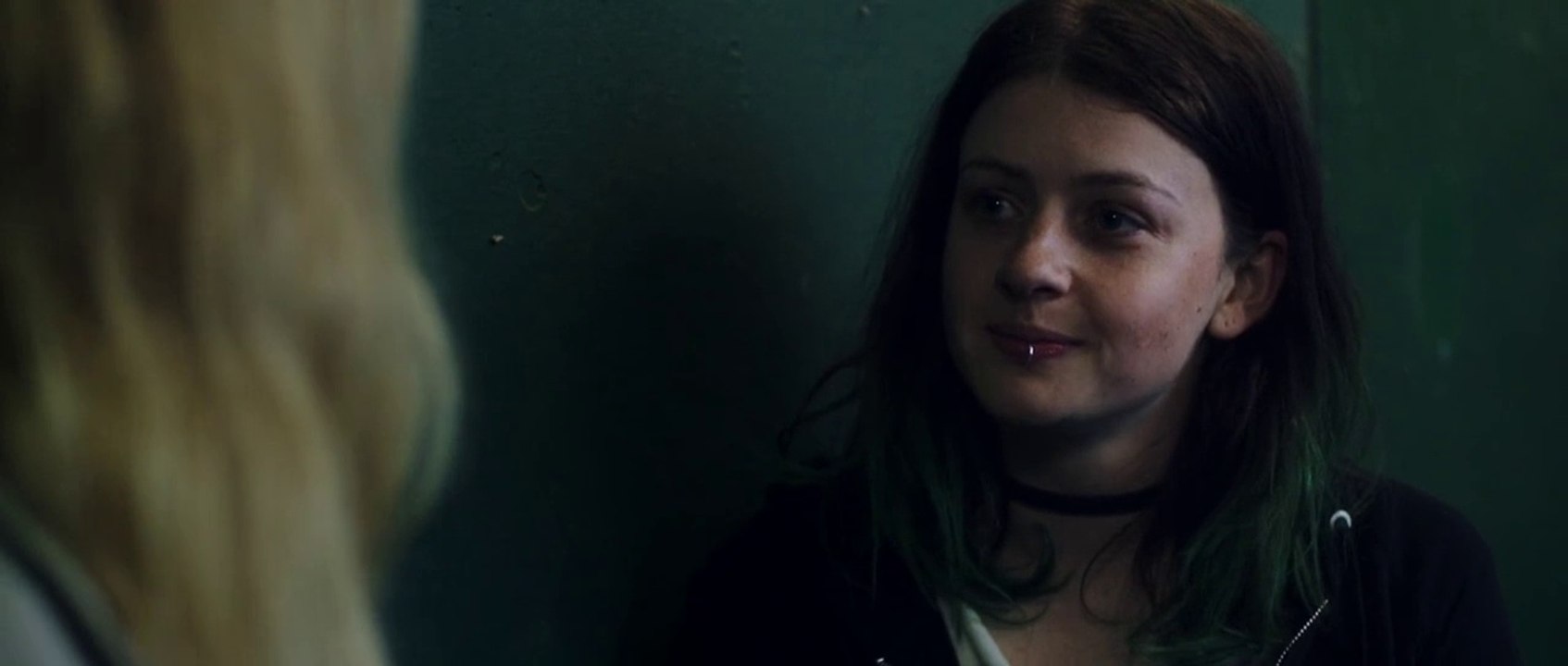 Bad girl Amy, 17, is given one last chance by her adoptive parents, who think Amy's friendship with local girl Chloe is a step in the right direction HD ( Drama, Thriller )