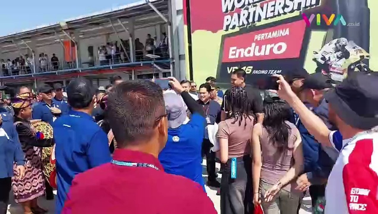 Jokowi Tiba di Sirkuit Mandalika, Siap Menyaksikan MotoGP