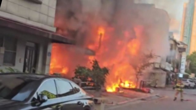 경기 고양시 중국집에서 불...3명 대피 / YTN