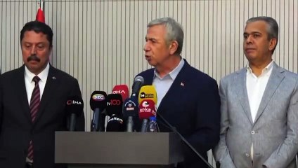 Mansur Yavaş: Temizlik ekiplerimizi dışarı çıkardılar, kalan kısmı okul müdürü temizleyecek herhalde
