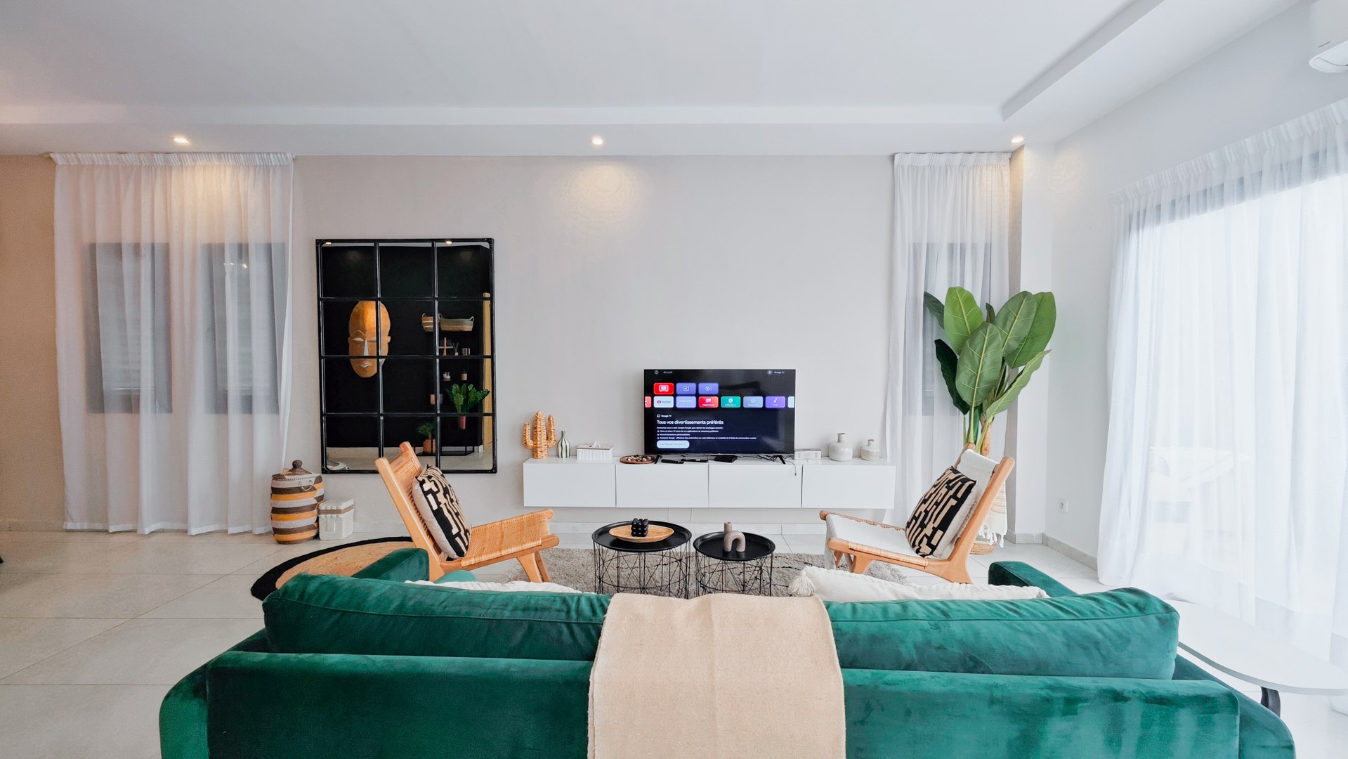 Appartement Canva Home