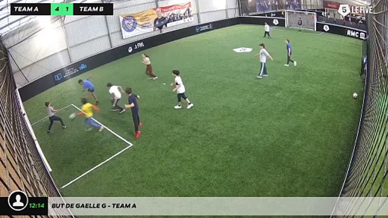 But de Gaelle G - Team A