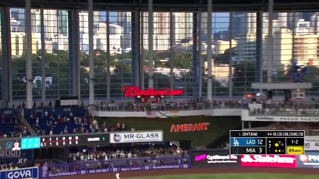 Shohei Ohtani alcanza la marca 50-50 con cuadrangular contra Marlins de Miami
