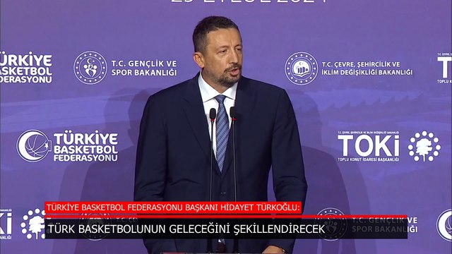 Hidayet Türkoğlu: Türk basketbolu için çok önemli bir adım atmanın gururunu yaşıyoruz