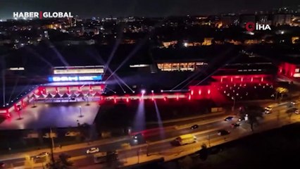 Cumhurbaşkanı Erdoğan, Anadolu Efes'e kupasını takdim etti