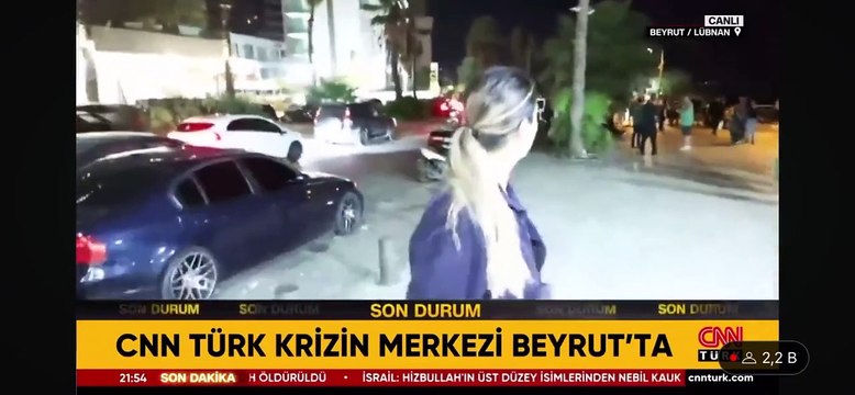CNN Türk muhabiri Fulya Öztürk Beyrut'ta canlı yayında saldırıya uğradı
