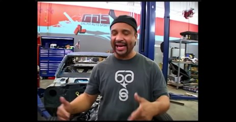 Une voiture banale mais un invité exceptonnel   Pimp My Ride   Episode complet