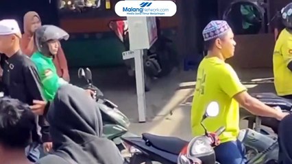 Viral! Pengantar Jenazah Keroyok Suami Istri di Samarinda