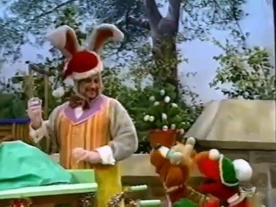 Elmo Saves Christmas (Full 1996 Sony Wonder VHS)