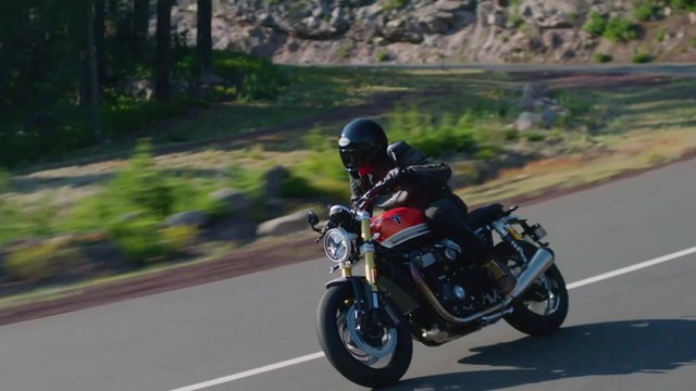 Triumph Speed Twin 1200 RS Trailer