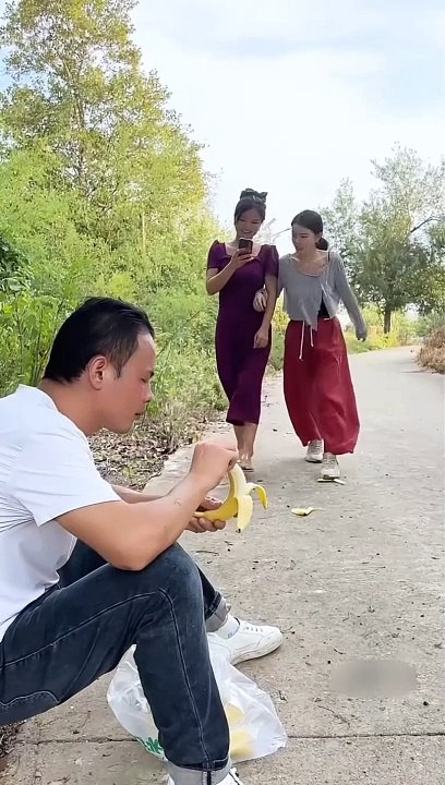 Oups, un petit incident est survenu, chef... Mais ne vous inquiétez pas, régalez vous ! Bon appétit !