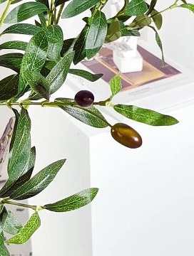 Mua cây giả decor Tết mẫu đẹp, chất liệu bền màu, thiết kế tinh tế, giá cạnh tranh nhất trên thị trường