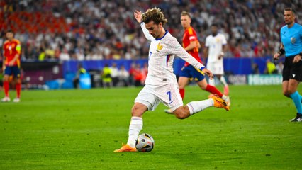 Équipe de France : Antoine Griezmann annonce avec surprise sa retraite internationale