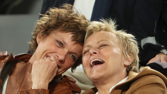 GALA VIDEO - Muriel Robin et Anne Le Nen amoureuses depuis 18 ans : “On s’épate réciproquement”