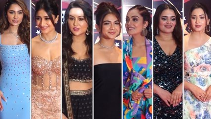 Sana S, Amruta Fadnavis जैसी कई टीवी व फैशन जगत की हस्तियों ने एक Influencer Awards में बिखेरी चमक