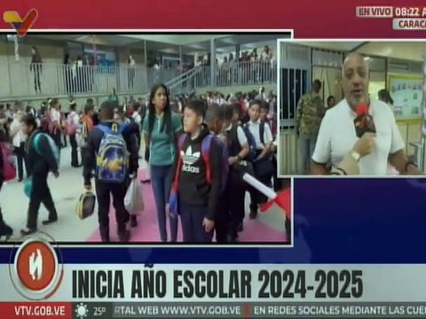 Caracas | Representantes contentos por el entusiasmo de los estudiantes en el regreso a clases