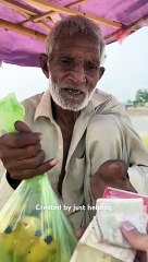 Masoom baba g inaam dekh ker khush ho gaye _surprise _special _viralvideo _fruit(360P)