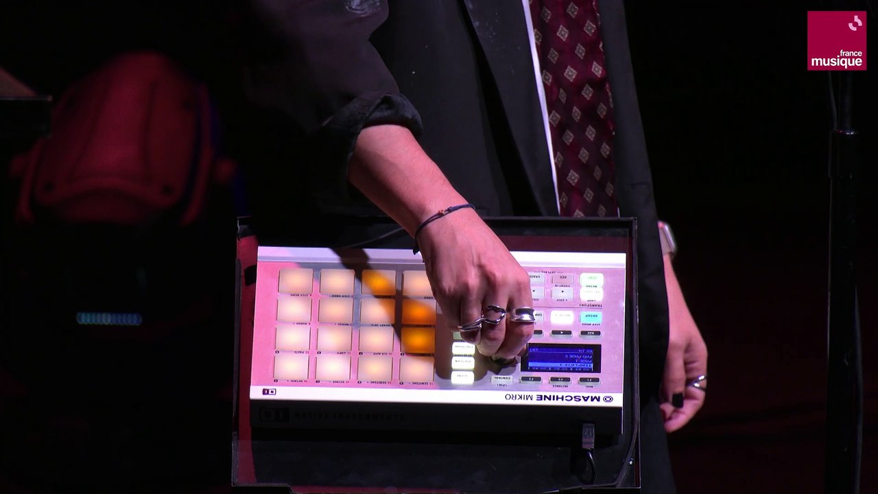 Benoit Poher :  Le Roi Soleil (Je fais de toi mon essentiel)