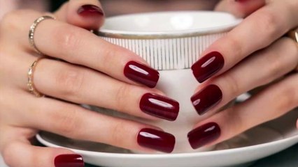 Unghie Merlot: la manicure autunnale corposa quanto un buon vino