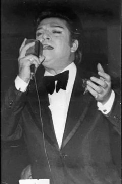 Zeki Müren - Gayrı Dayanamam Ben Bu Hasrete