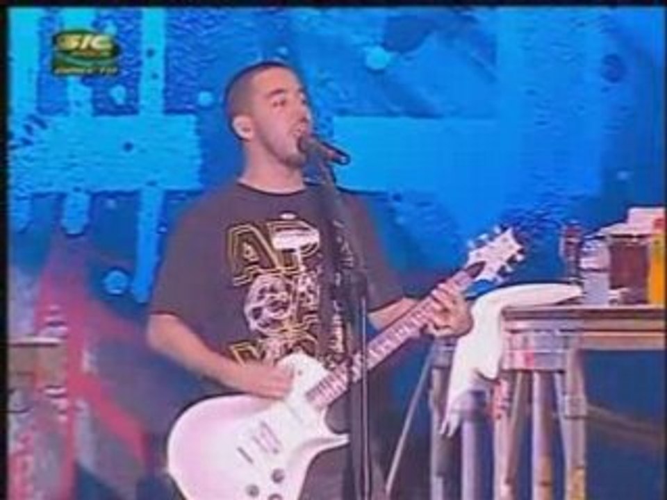 Linkin.Park.Live.at.Oeiras.Alive.2007 Bleed It Out