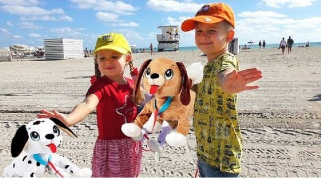 VLOG Рома и Диана с собачками PEPPY PETS летят в Америку Видео для Детей