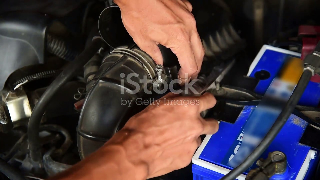 Why You Should Replace Your Car’s Air Filter