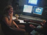 Julia och Lasse i studion