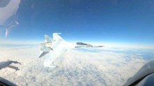 ビデオ：ロシア軍機がアラスカで危険な機動を実施、NORADが報告