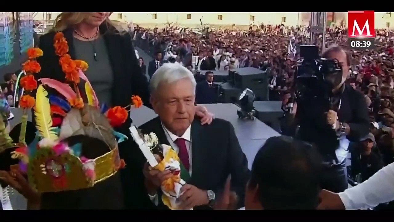 AMLO llora en su última Mañanera y lo despiden con música con el tema 'La Paloma '
