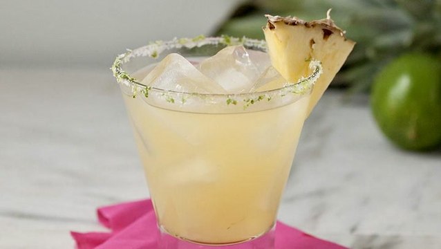Pineapple Margaritas with No Added Sugar