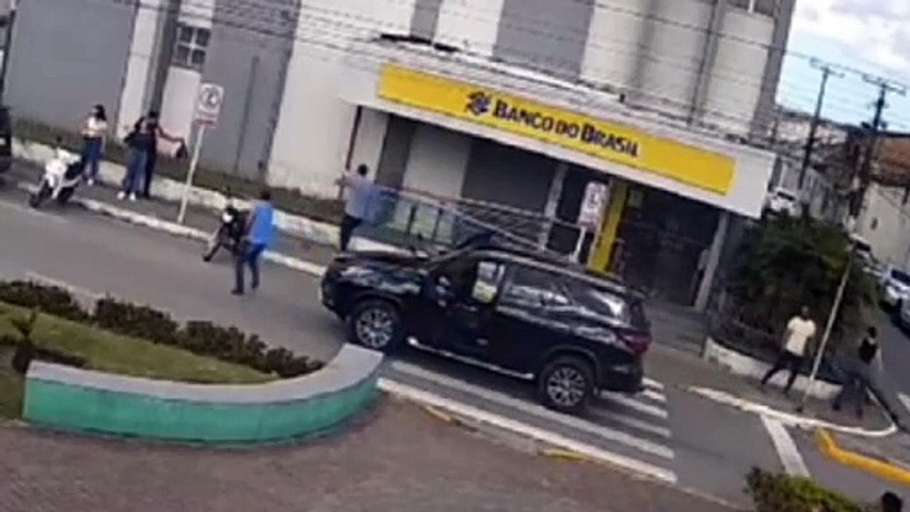 PF prende suspeitos em agência bancária no interior alagoano