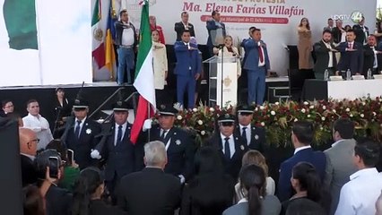 Cercanía y seguridad, las promesas de "Nena" Farías al rendir protesta en El Salto