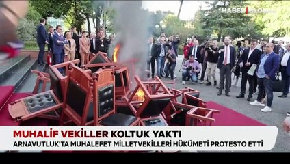 Muhalif vekiller koltuk yaktı