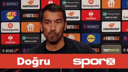 Van Bronckhorst: "Futbolcuları değil beni ıslıklayın"