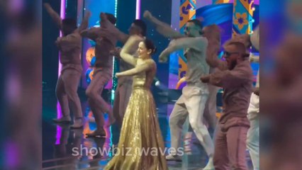 Hania Amir perform dance at Hum Awards Show 2024