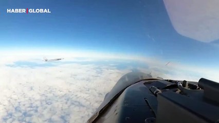 Rus ve ABD savaş uçakları arasında havada tehlikeli anlar