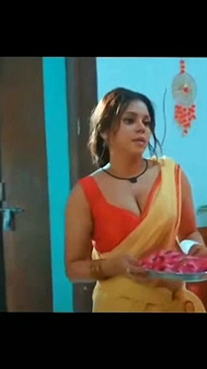 नहीं देखा Bio me है ...All viruses, including the virus that causesCOVID-19 (SARS-CoV-2), change over time.These viruses with changes are called'variants.' These changes can affect howcontagious a virus is, how  (1)