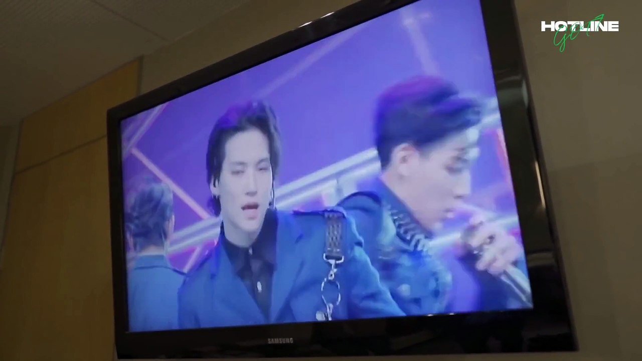 GOT7 HOTLINE - 갓세븐 HOTLINE - E4
