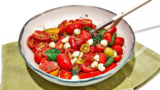 How to Make a Caprese Salad with Cherry Tomatoes