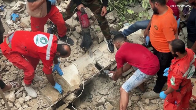 لبنان: مقتل ستة فلسطينيين نصفهم أطفال بغارة إسرائيلية استهدفت منزل اللواء المقدح بمخيم عين الحلوة