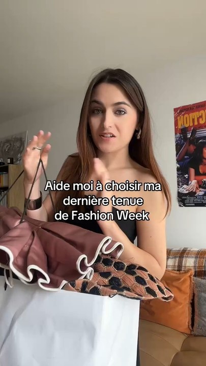 Aide moi à choisir ma dernière tenue de Fashion Week 