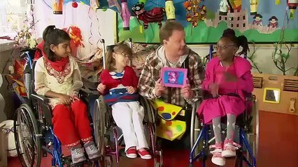 Cbeebies Something Special Out And About Getting Arty 7x17...mp4