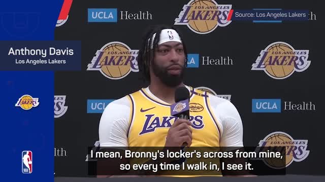 Redick and AD discuss LeBron/Bronny link-up