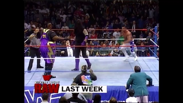 WWF Monday Night RAW: October 2, 1995