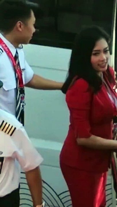 Apa sebab e pramugari koq ayu ayu?