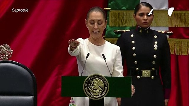 Izquierdista Claudia Sheinbaum jura como primera presidenta de México